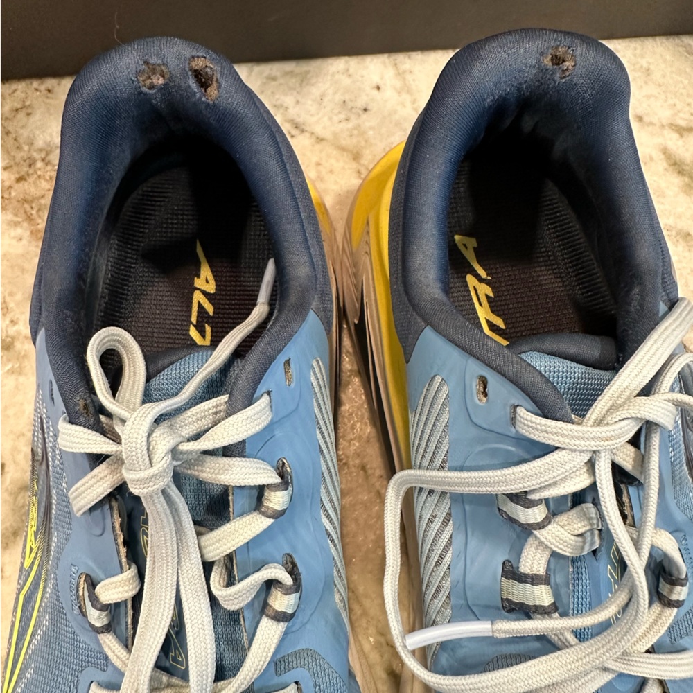 Altra Paradigm 7 Women’s Size 9.5 Running Shoes Guiderail Support - Picture 7 of 9